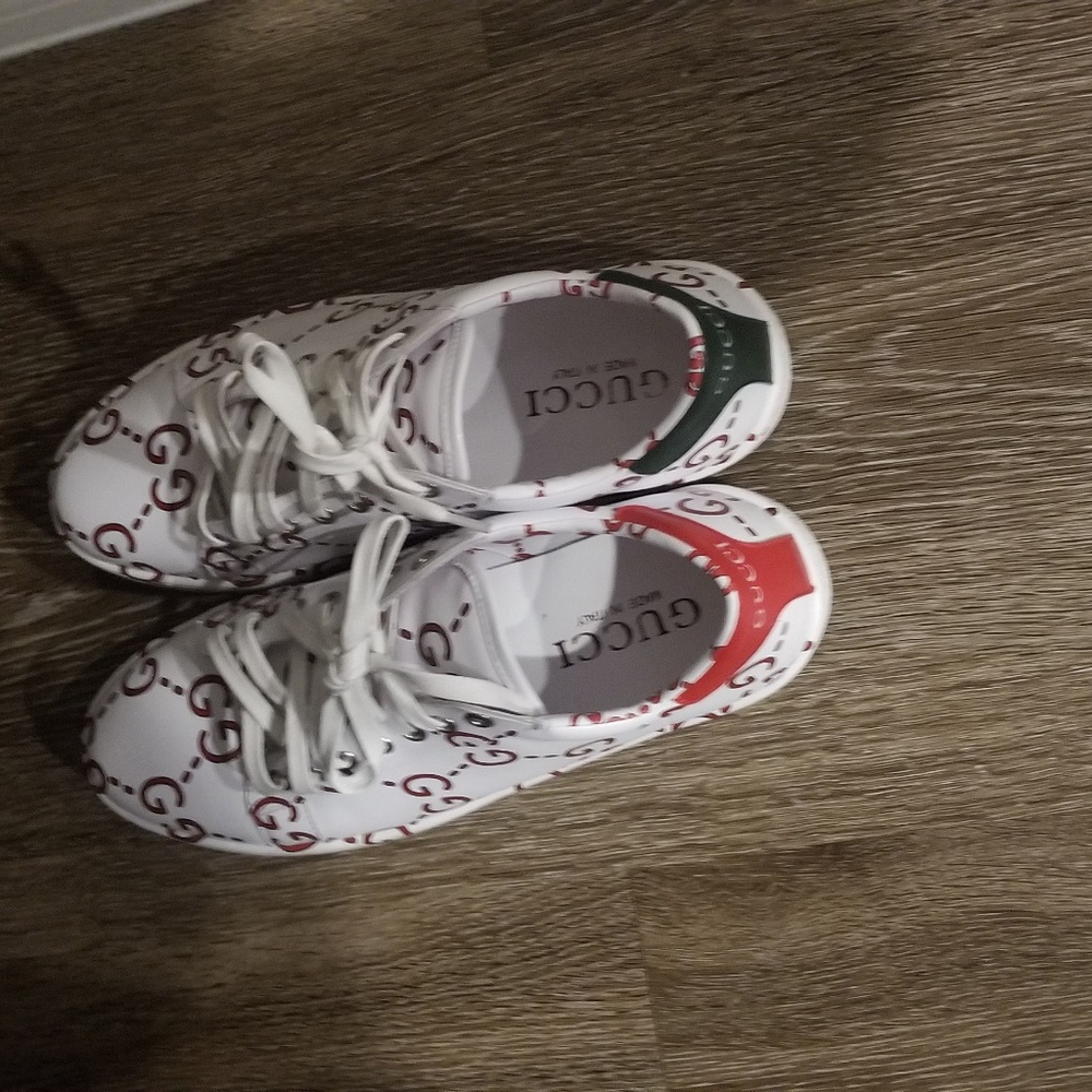 Gucci ghost ace shoes